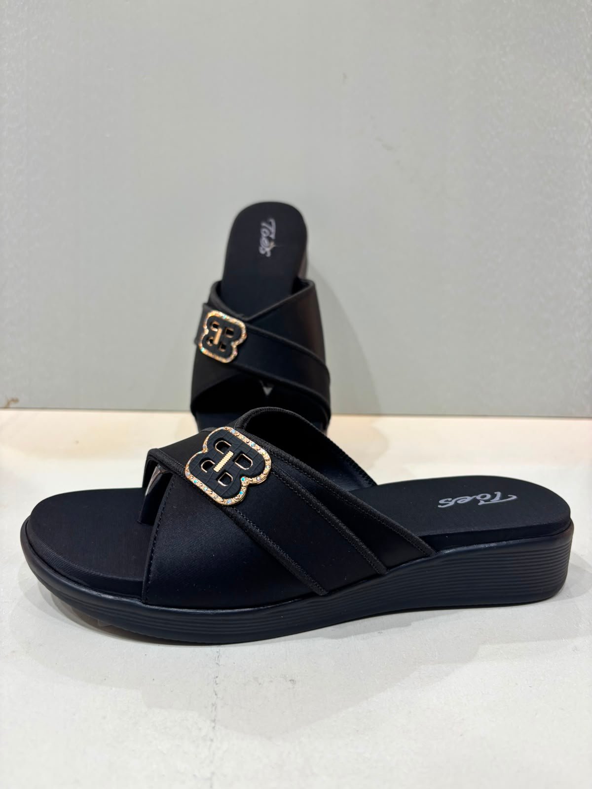 Toes Girls Sandal Black