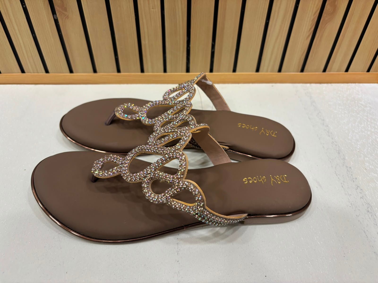 D/Y Girls Sandal Mstd - Image 3
