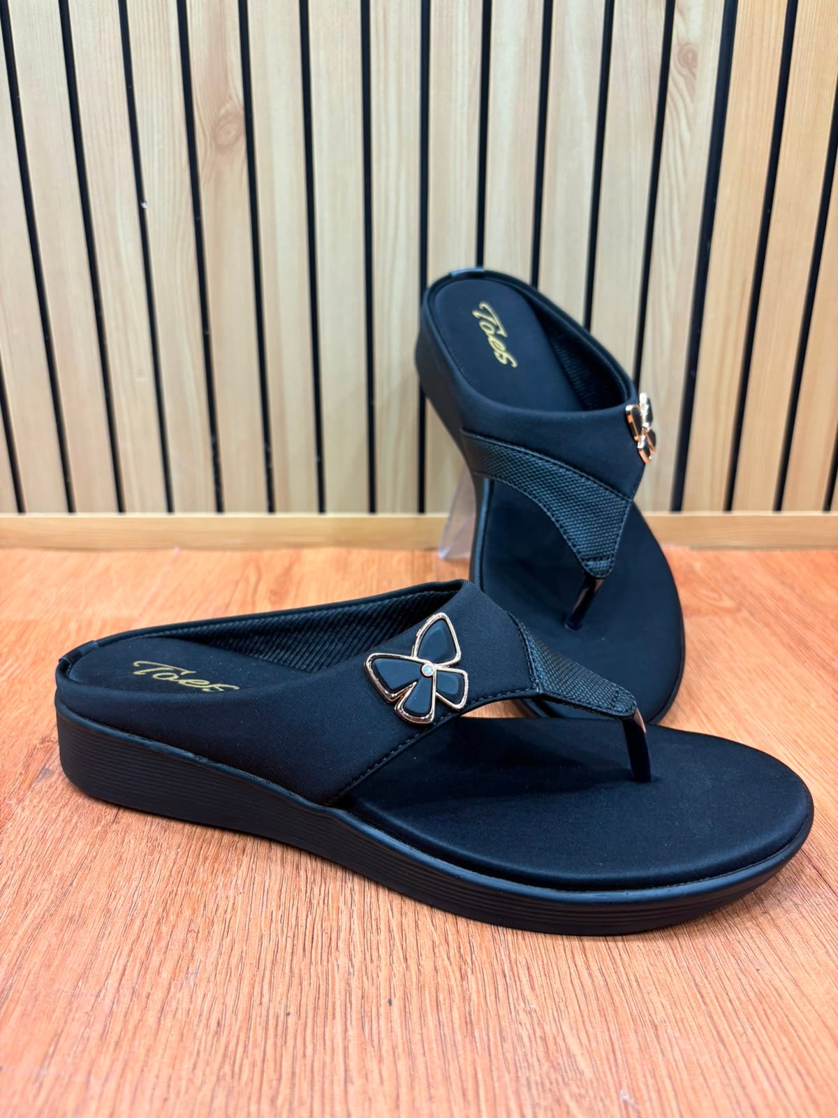 Toes Girls Sandal Black
